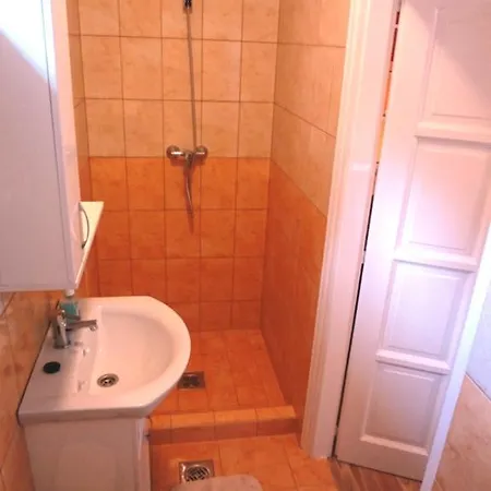 Horvath Apartmanhaz * Orosháza