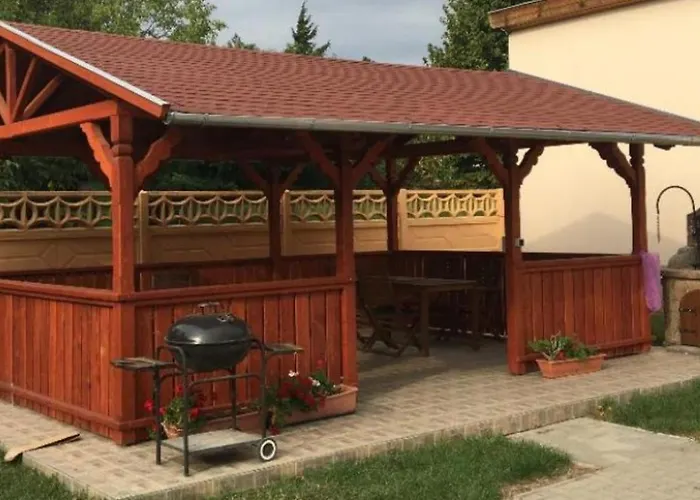 شقة Horvath Apartmanhaz