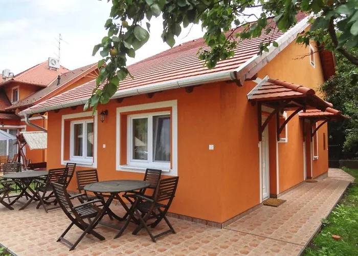 Lägenhet Horvath Apartmanhaz *
