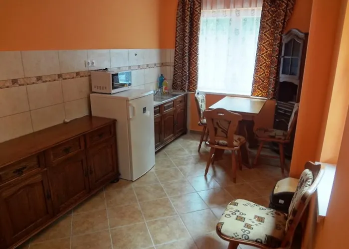 Horvath Apartmanhaz Lägenhet Orosháza
