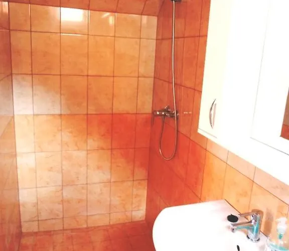 Horvath Apartmanhaz Lägenhet