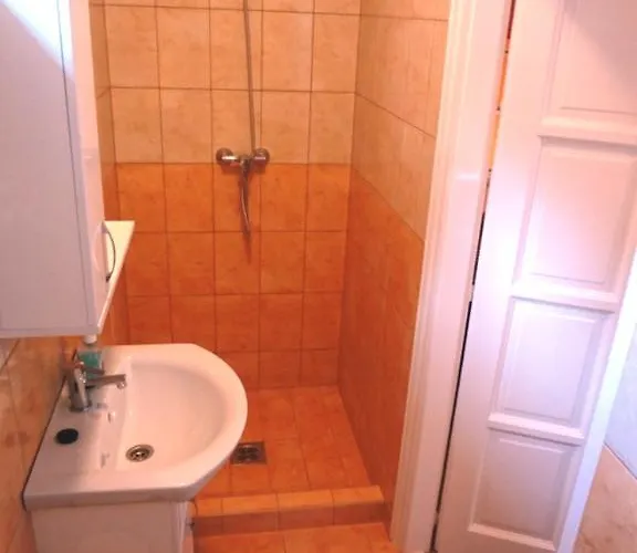 Horvath Apartmanhaz * Orosháza